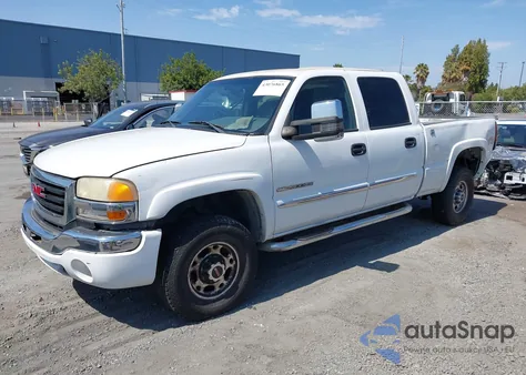 2004 GMC Sierra 2500Hd Slt z USA, uszkodzony, nr VIN 1GTHK23U54F135291